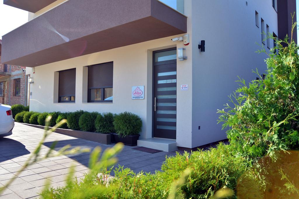 Lotos Depandans Otel Ni Dış mekan fotoğraf